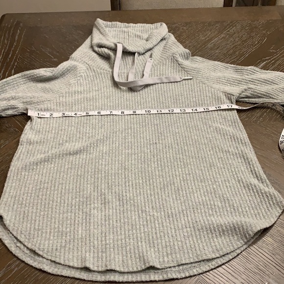 Rags II Riches gray cowl drawstring neckline long sleeved waffle sweater - Picture 14 of 16